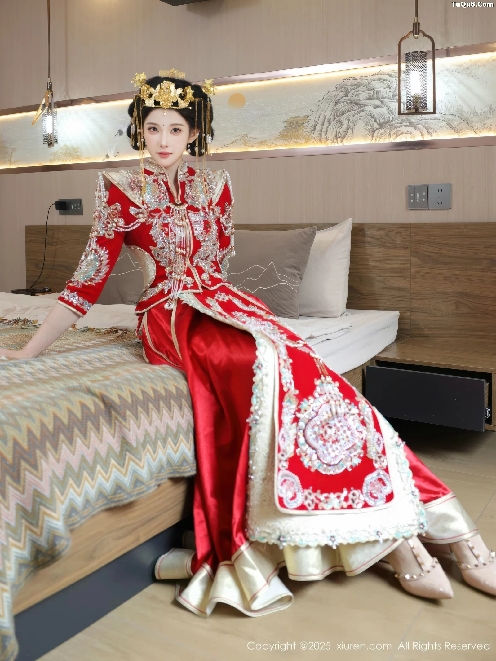Xgyw.Org_[XiuRen秀人网]No.10742_模特梨霜儿性感红色新娘服饰配肉色丝袜秀丰腴身材迷人诱惑写真84P