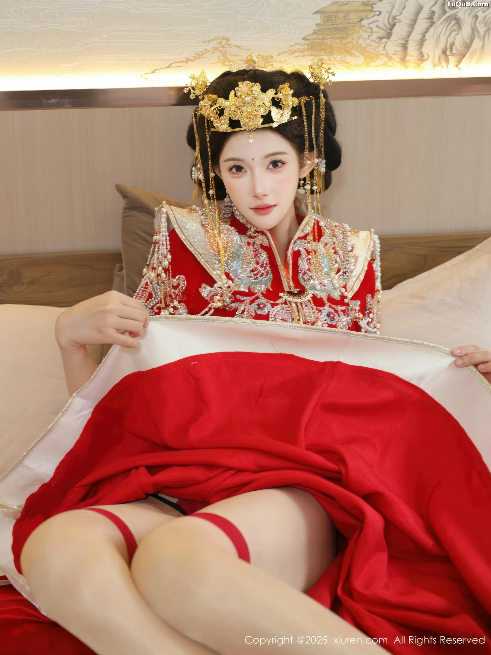 Xgyw.Org_[XiuRen秀人网]No.10742_模特梨霜儿性感红色新娘服饰配肉色丝袜秀丰腴身材迷人诱惑写真84P