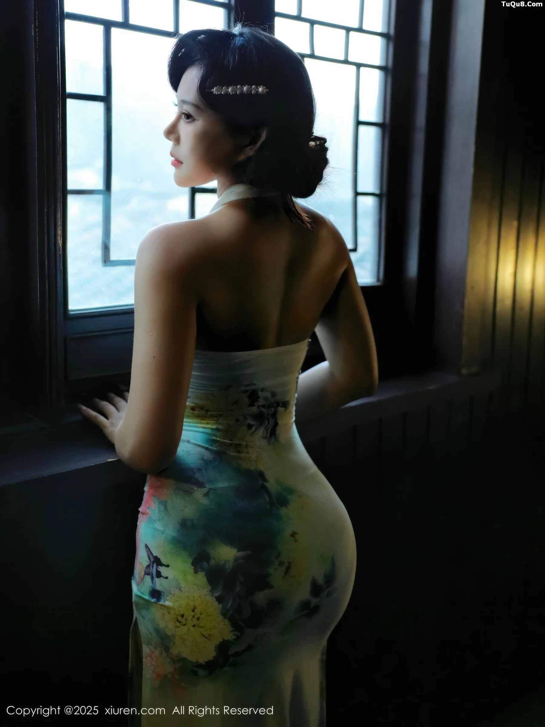 Xgyw.Org_[XiuRen秀人网]No.10749_新人模特莉莉安娜o性感绿色旗袍配超薄肉丝秀丰满身材诱惑写真73P
