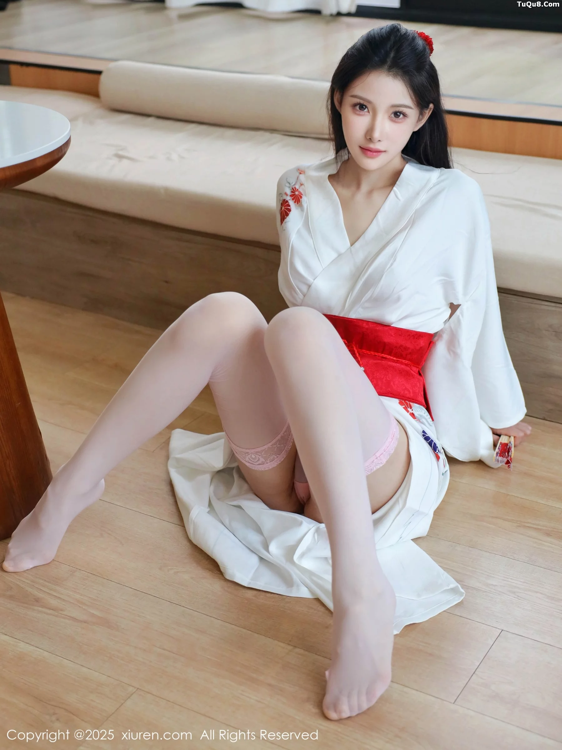 Xgyw.Org_[XiuRen秀人网]No.10767_模特梨霜儿性感粉色蕾丝内衣配粉色丝袜秀丰腴身材迷人诱惑写真83P