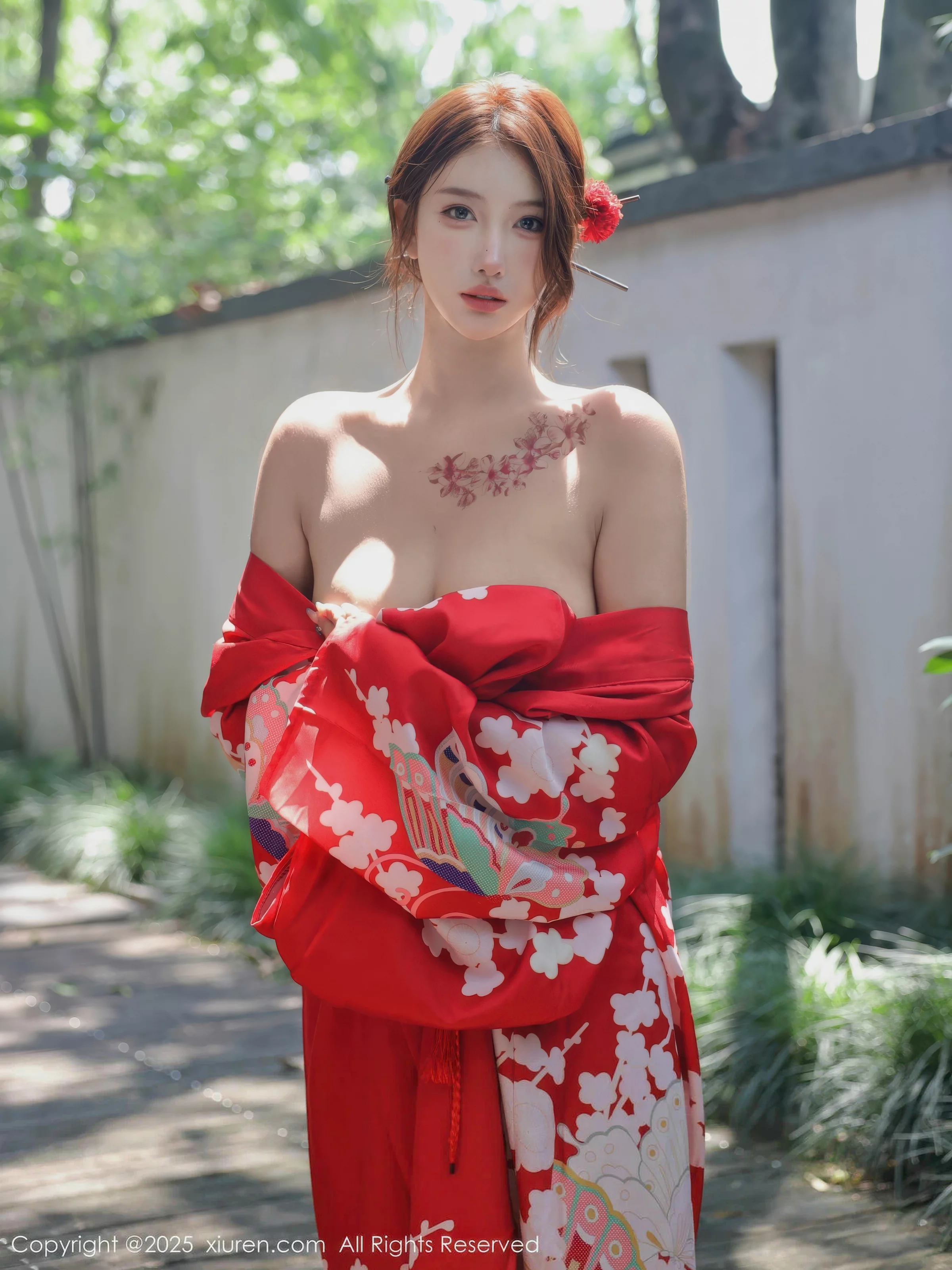 Xgyw.Org_[XiuRen秀人网]No.10683_模特金允希Yuki户外性感红色和服半脱秀完美身材惹火诱惑写真80P