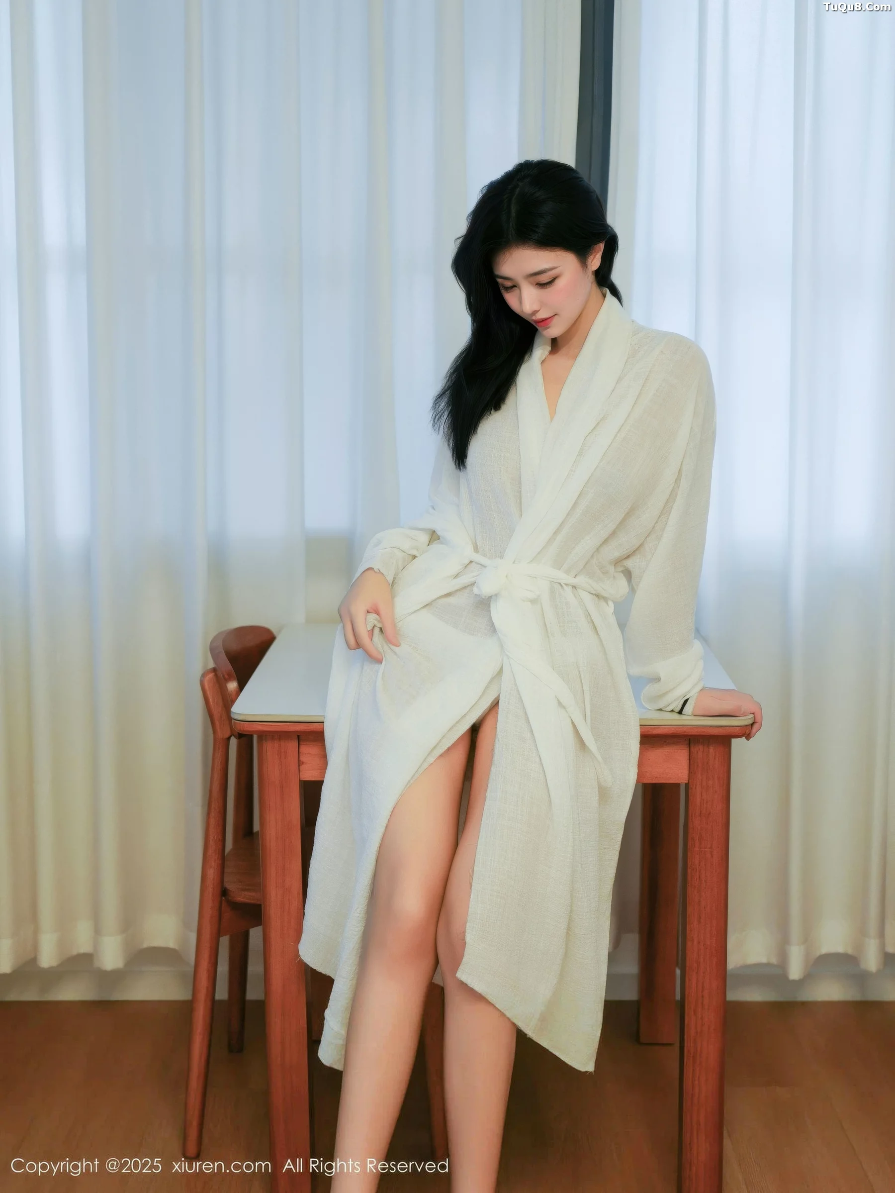 Xgyw.Org_[XiuRen秀人网]No.10920_模特林悦溪儿性感白色长浴袍配白色高跟秀修长美腿撩人诱惑写真53P