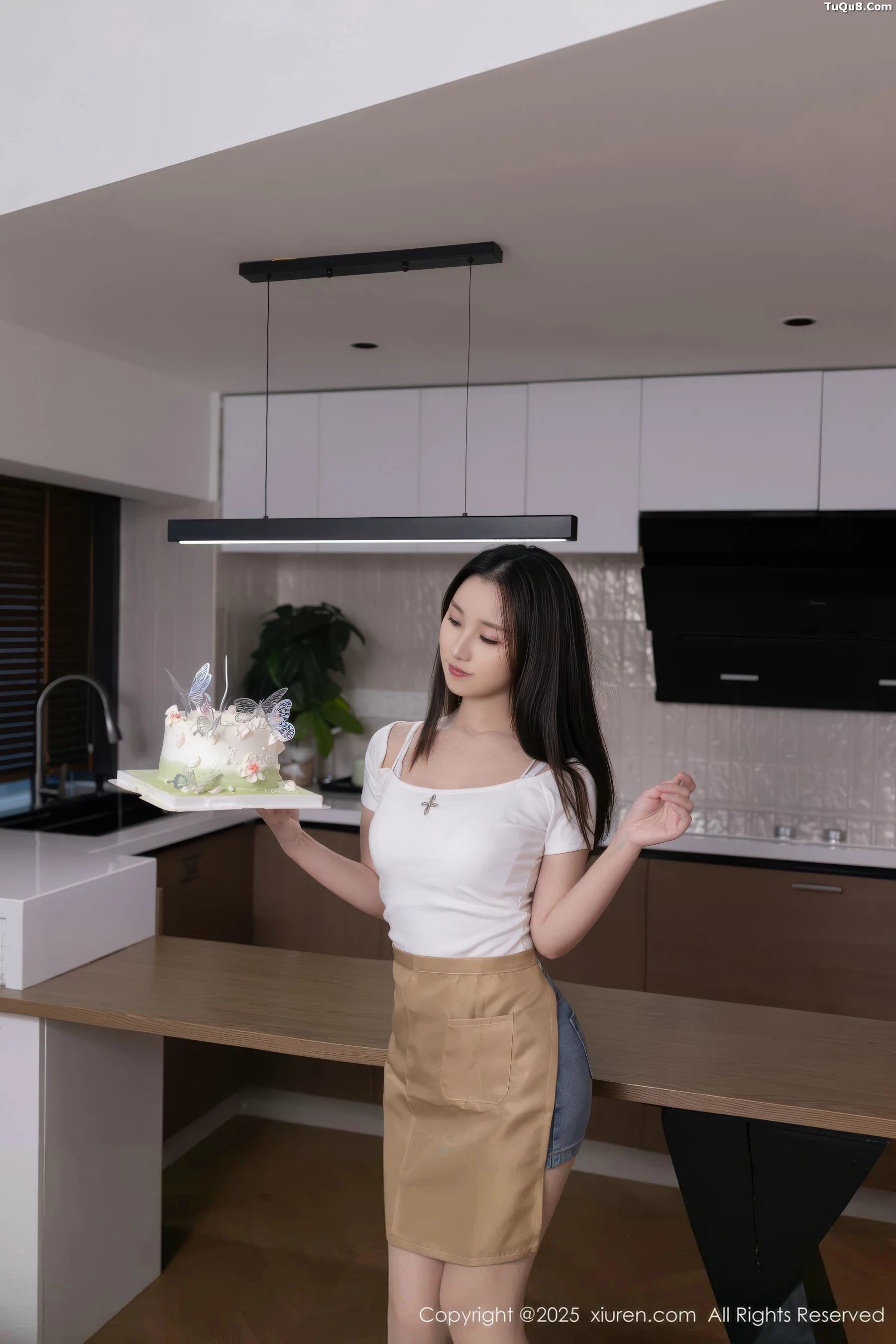 Xgyw.Org_[XiuRen秀人网]No.10925_模特杏子Yada性感白色蕾丝内衣配超薄肉丝秀曼妙身姿诱惑写真76P