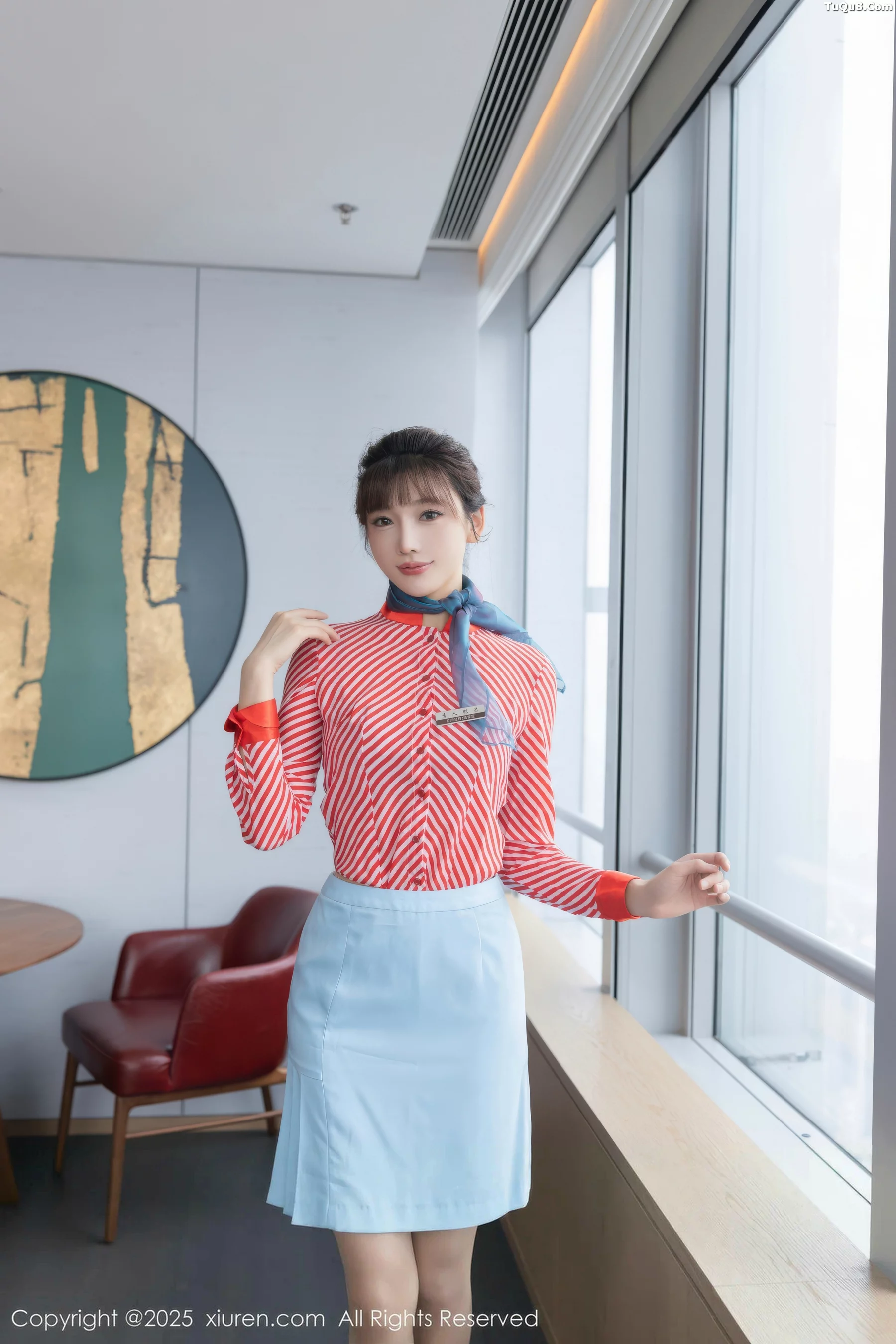 Xgyw.Org_[XiuRen秀人网]No.10932_模特陆萱萱性感条纹服饰露紫色蕾丝内衣秀柔美身姿迷人诱惑写真80P